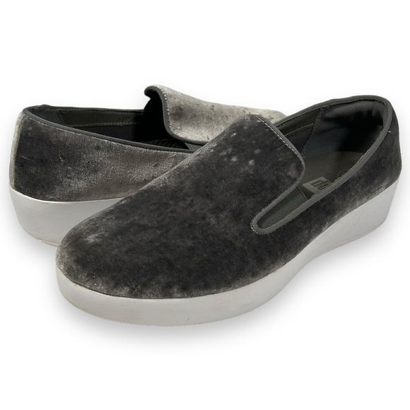 FitFlop Superskate Velvet Slip on‎ Sneaker Shoes Women's 6.5 - Picture 1 of 8